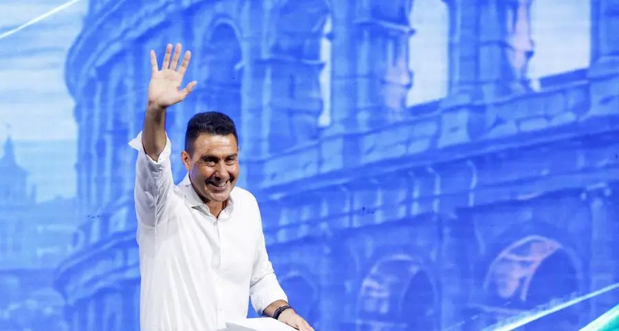 Futuro Nazionale partito eversivo? Gli esposti contro Vannacci arrivano in procura