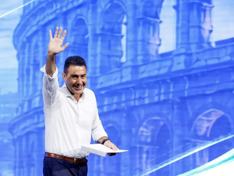 Futuro Nazionale partito eversivo? L’esposto contro Vannacci arriva in procura