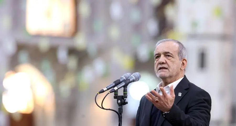 Il presidente iraniano scrive al Papa: gli chiede di opporsi ai «crimini di guerra» di Usa e Israele
