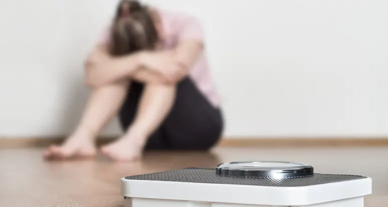 Disturbi dell'alimentazione, scende l'età di chi ne soffre