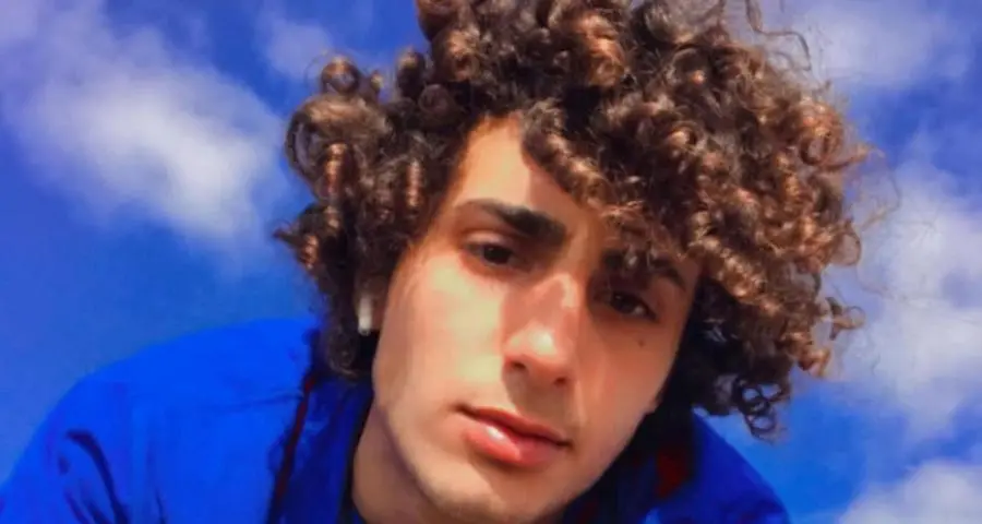 Il padre di Davide Cavallo accoltellato a Milano per 50 euro: «Il perdono non cancella il male subito ma impedisce all’odio di distruggere altre vite»