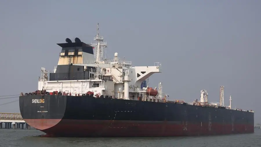 Petrolio, il potere che non passa: da Pasolini alle guerre di oggi