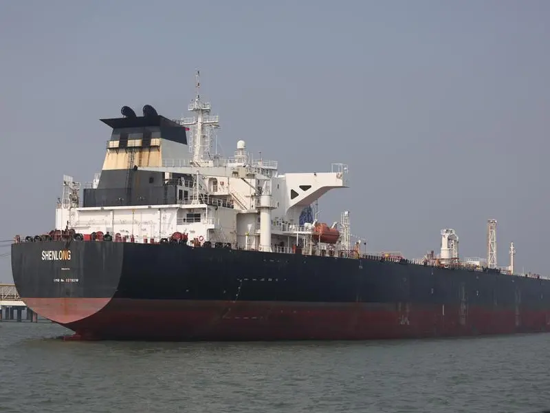 Petrolio, il potere che non passa: da Pasolini alle guerre di oggi