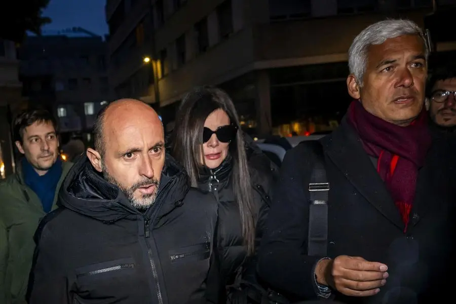 I coniugi Jacques e Jessica Moretti indagati per la strage di Capodanno nel loro locale, il bar Le Constellation di Crans-Montana , EPA
