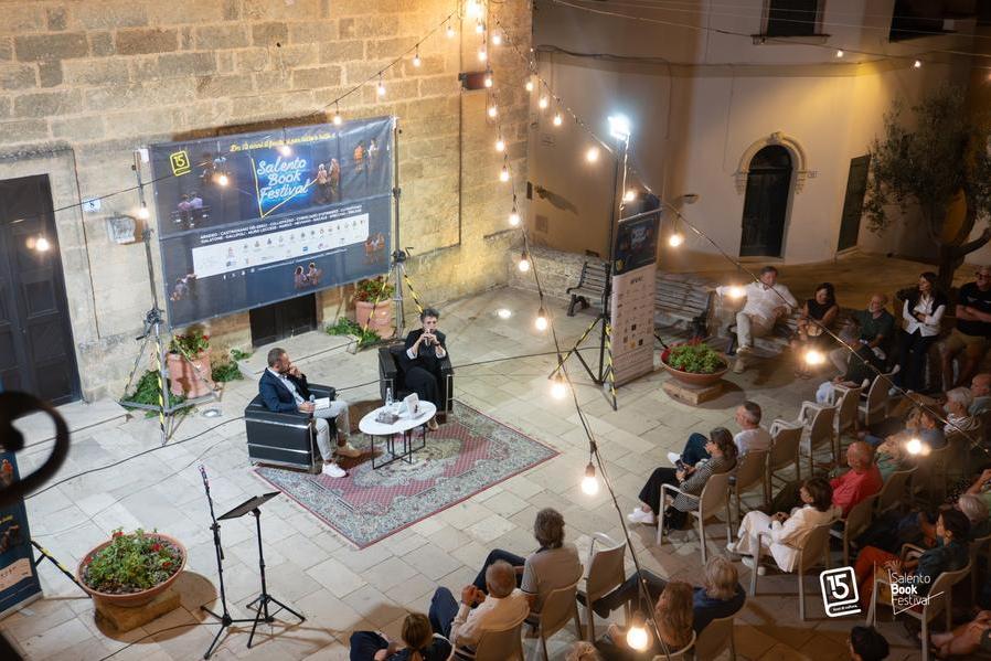 At the Salento Book Festival Fabio Zavattaro talks about the Pontificate of Leo XIV At the Salento Book Festival Fabio Zavattaro talks about the Pontificate of Leo XIV