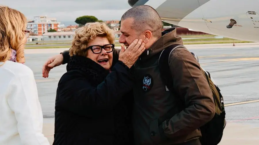 Alberto Trentini e Mario Burlò: il ritorno alla libertà e l'abbraccio dell'Italia