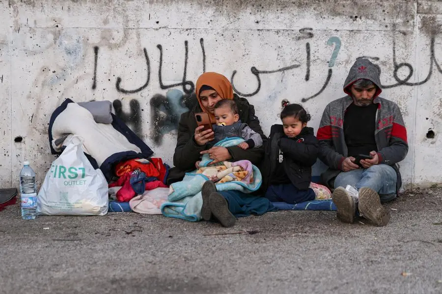 Una famiglia di sfollati a Beirut, Libano , REUTERS