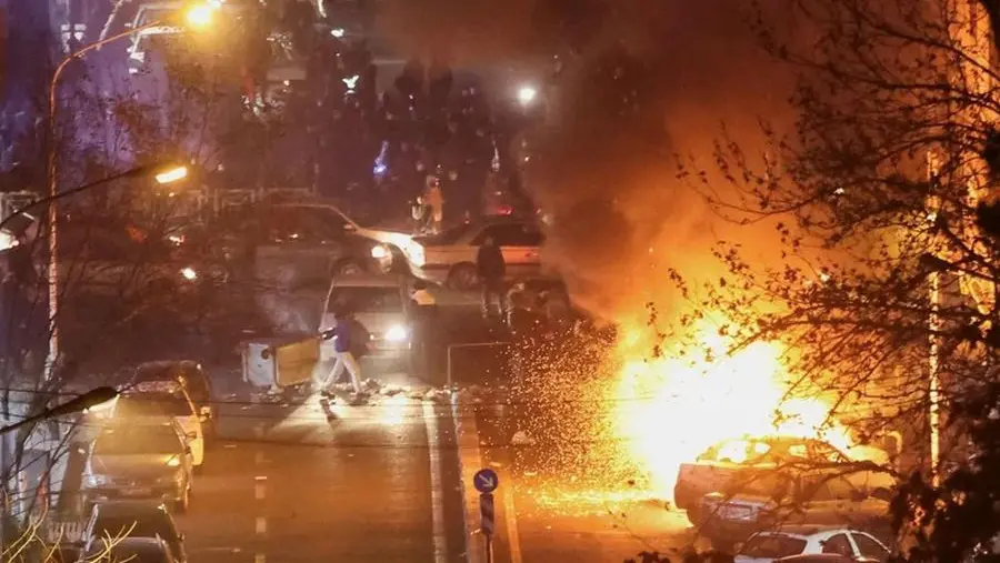 Iran, l’attivista Zahra Toufigh: «L’attacco Usa? Buona parte del popolo lo chiede per disperazione»