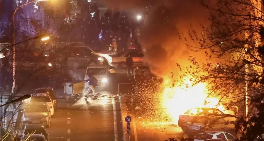 Iran, l’attivista Zahra Toufigh: «L’attacco Usa? Buona parte del popolo lo chiede per disperazione»