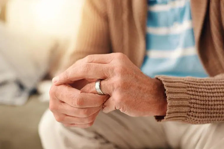 L\\u2019unica volta in cui mi nascose qualcosa fu dieci anni dopo il nostro matrimonio. Eravamo a Kabul e mi disse: \\u00ABDevo tornare in Italia. Tu resta, vado da sola. Ho un male che dicono sia incurabile. Non ti preoccupare, non credo ai mali incurabili, sono sicura che guarir\\u00F2\\u00BB , iStock