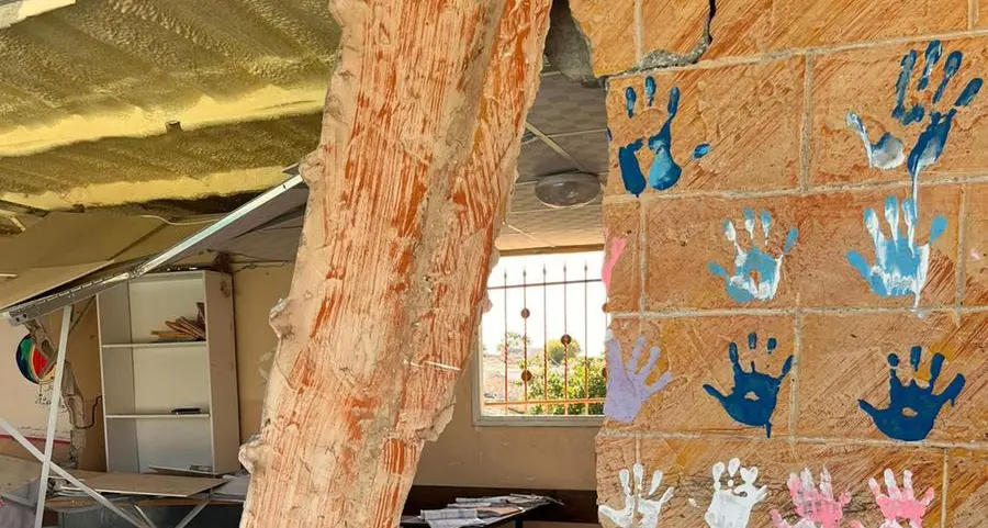 L’Unione europea sanziona i coloni sempre più violenti contro i palestinesi. Protesta di Israele