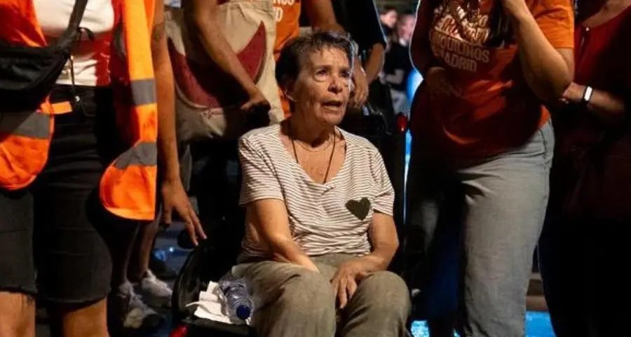É morta Maricarmen, l’anziana sfrattata per cui sono iniziate le proteste in Spagna