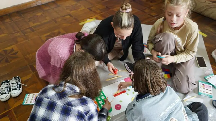 Ucraina: con Terre des hommes uno spazio sicuro per Sofia, Sasha e i bambini sfollati a causa della guerra