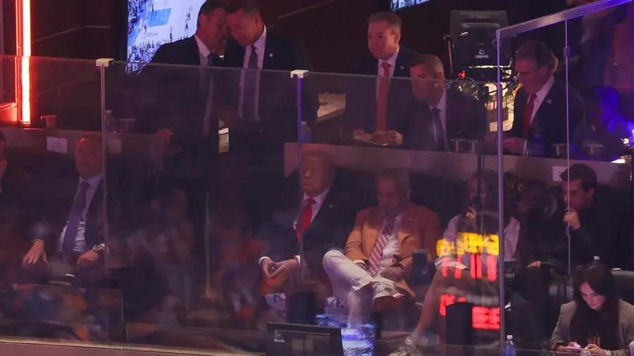 Donald Trump fischiato a New York: il video
