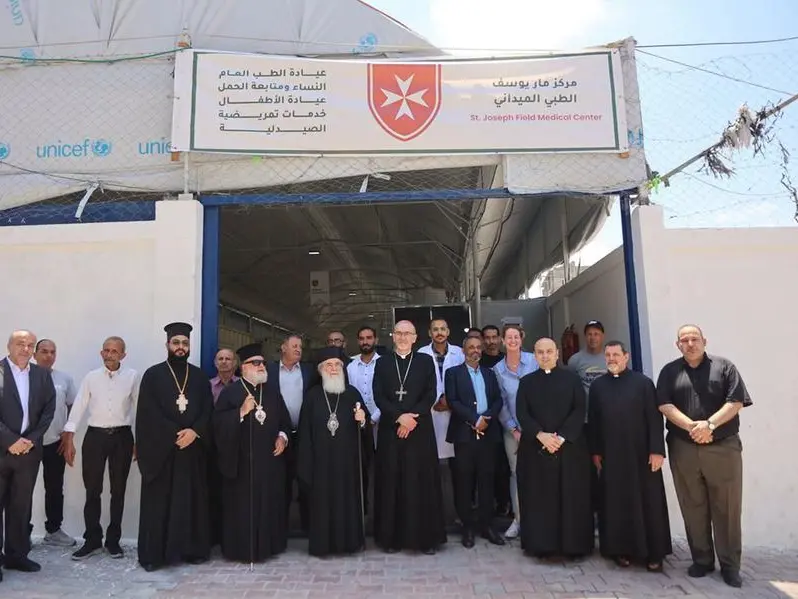 Il cardinale Pizzaballa e il Patriarca ortodosso Teofilo in visita a Gaza, dove la gente continua a soffrire