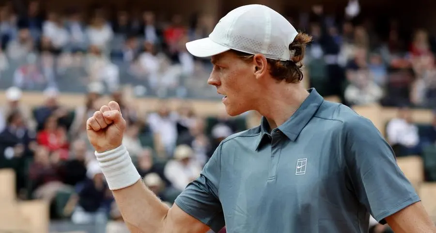 Sinner supera Alcaraz e torna Numero Uno