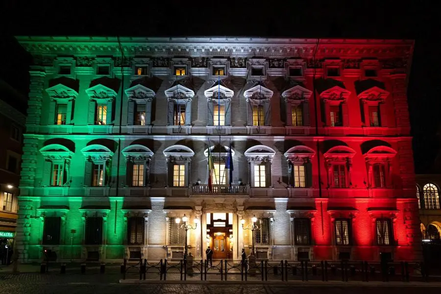 La facciata di Palazzo Madama, sede del Senato della, Repubblica, illuminata con il Tricolore in occasione della Giornata del Ricordo