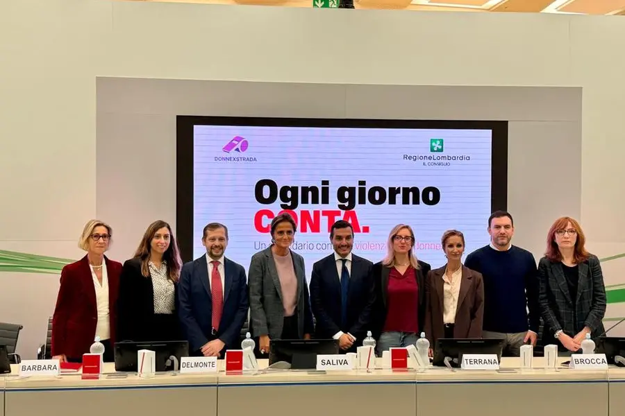 La presentazione dell'iniziativa nella Sala Pirelli del Consiglio Regionale della Lombardia