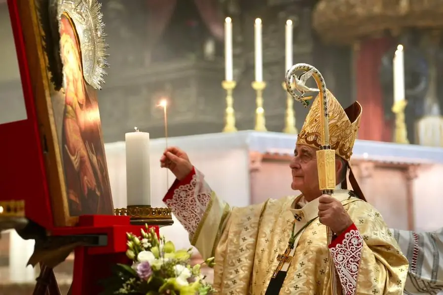 L\\'arcivescovo di Milano, Mario Delpini, durante la celebrazione in Duomo per l\\'apertura dell\\'anno pastorale , Andrea Cherchi