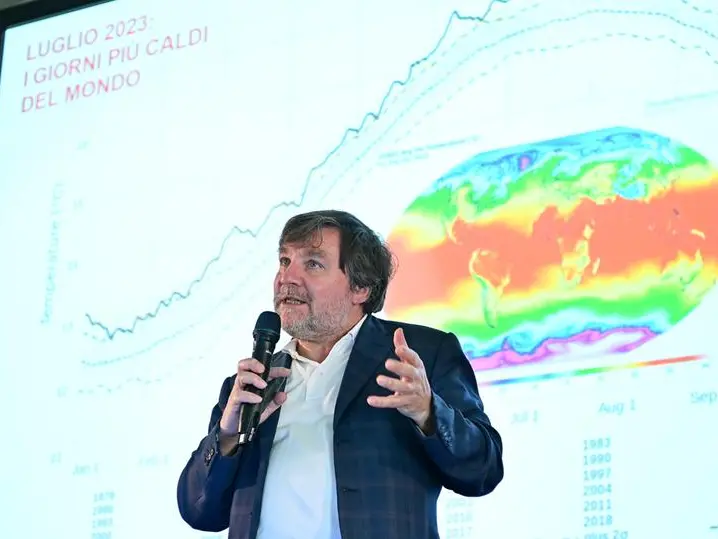 Mercalli: «Negare la crisi climatica è una truffa ai danni dell’umanità»