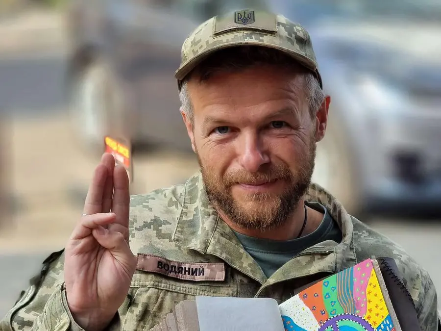 Guerra in Ucraina, la voce di Artem Chapeye: «La resistenza è la nostra unica strada. Difendiamo noi stessi e l’Europa»