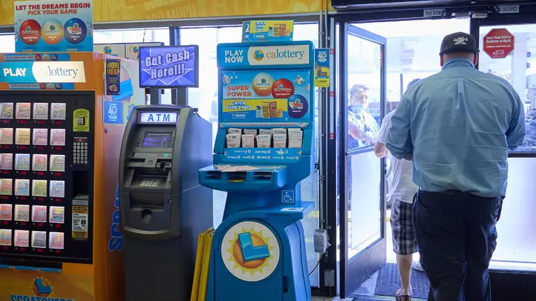 Rubava al nonno per “nutrire” la slot. «Mi ha salvato una mano tesa»