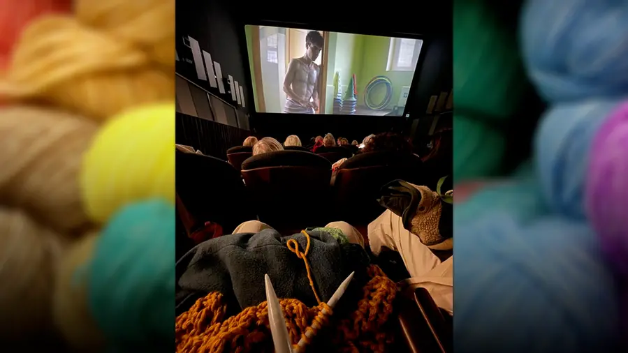 Cinesferruzzo, al cinema con ferri e gomitoli: perché lavorare a maglia fa stare bene
