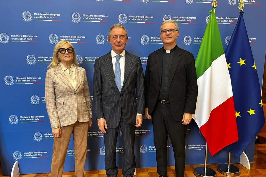 Critical issues in newspaper distribution, Fisc and Gruppo San Paolo meet Minister Urso in Rome