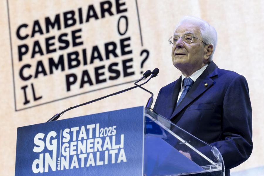 Mattarella: «Without young people, Italy has no future. To have more children you need adequate salaries and services”