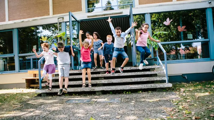 Scuole aperte dal 31 agosto: la lezione di civiltà dell’Emilia Romagna