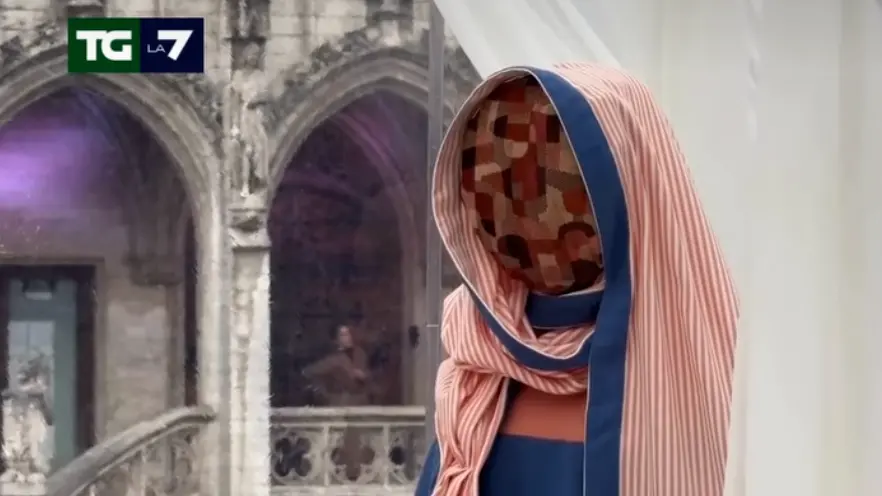 «Bruxelles, per me il presepe dei “Senza volto” è woke. Una “boiata pazzesca”?»