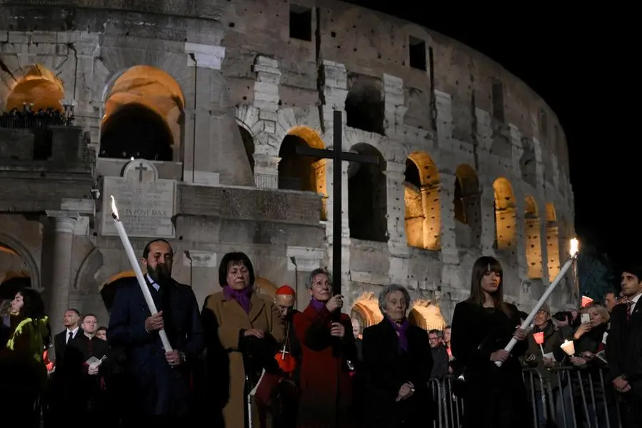Un\\'immagine della Via Crucis del 2025 al Colosseo , ANSA