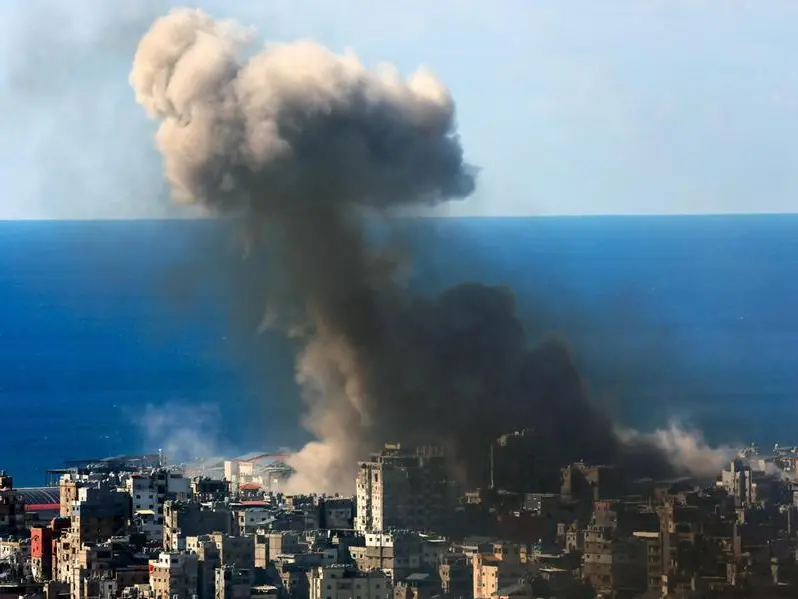 Don Carlo Giorgi, sacerdote a Beirut: «Fanno la guerra, noi costruiamo la pace. Tutti possiamo farlo»