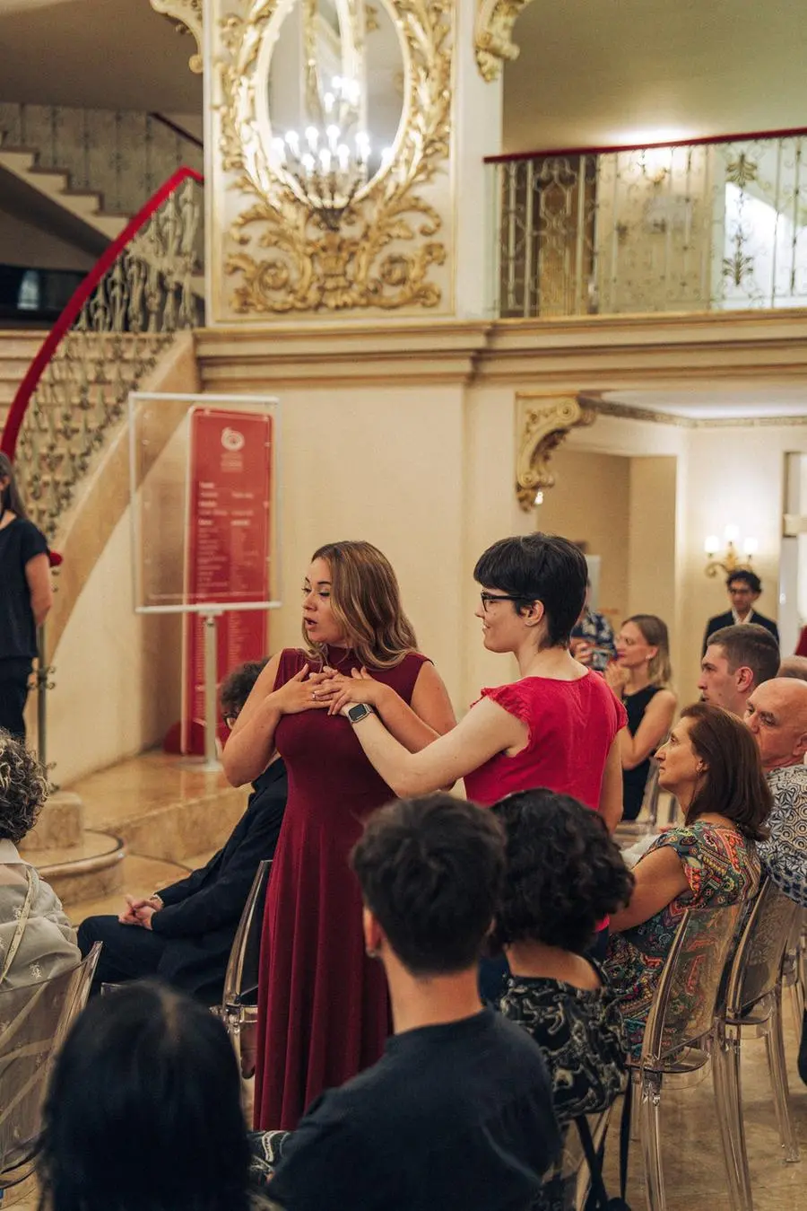 Una serata dedicata alla scoperta del canto lirico, della tecnica vocale, accompagnati dagli artisti del Coro di Fondazione Arena