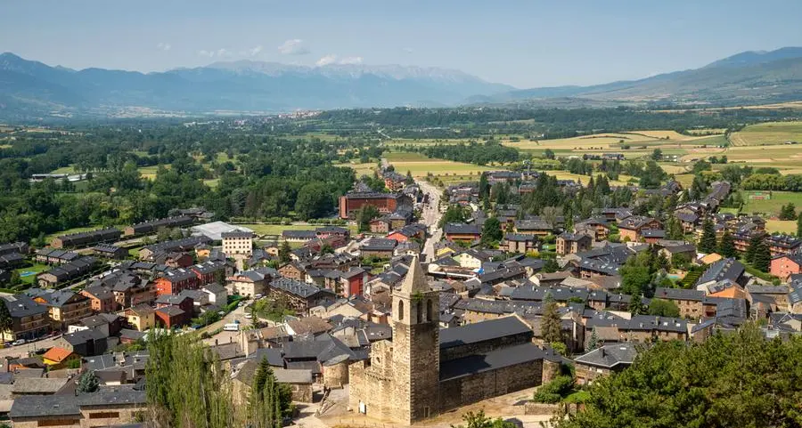 Llívia, il paese in Francia che stasera tiferà Spagna