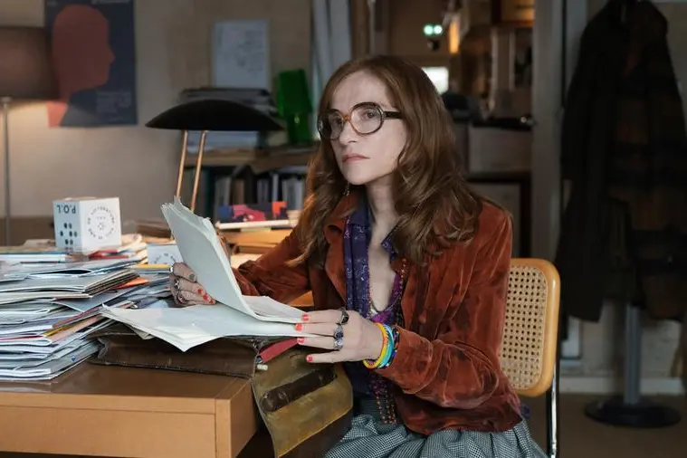 Isabelle Huppert in \"Histories Paralleles\" di Asghar Farhadi, presentato a Cannes.