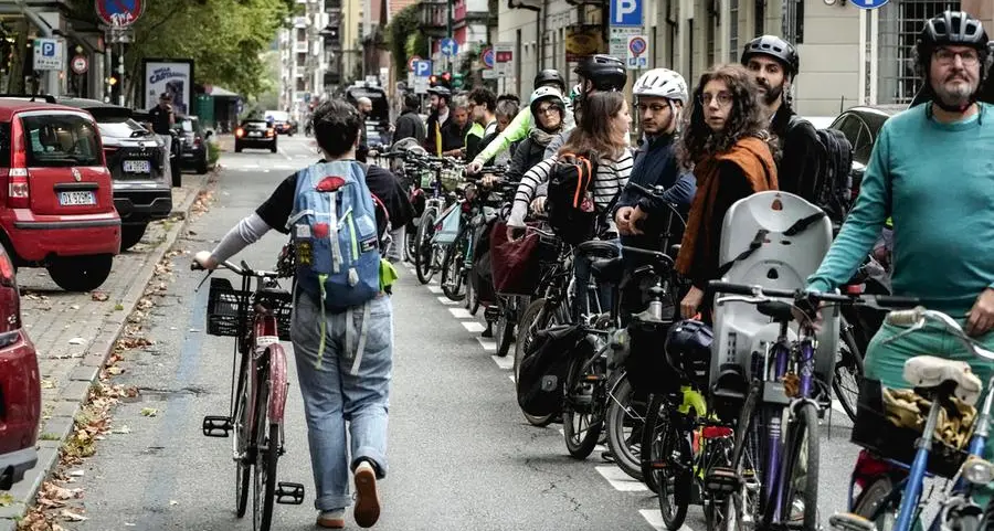 La ciclabile umana di Torino e la lezione di civiltà che nasce dal dolore per il piccolo Nicolò