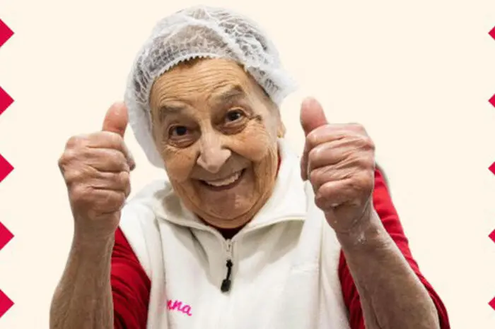 Una foto tratta dal profilo Instagram Nonnasilviofficial, mostra Nonna Silvi, scomparsa all\\'et\\u00E0 di 85 anni, la cuoca e influencer diventata nota a livello nazionale e internazionale grazie ai contenuti dedicati alla cucina tradizionale toscana pubblicati sui social network , ANSA