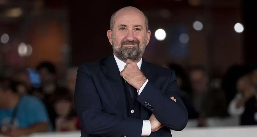 Il film \"Lavoreremo da grandi\", da oggi nelle sale: l'intervista ad Antonio Albanese su Famiglia Cristiana