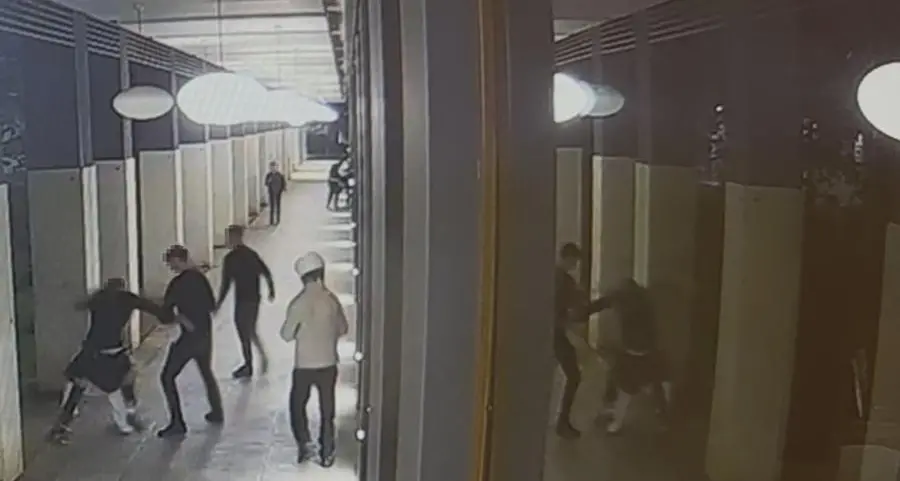 Basta scusare le baby gang, il male è sempre una scelta