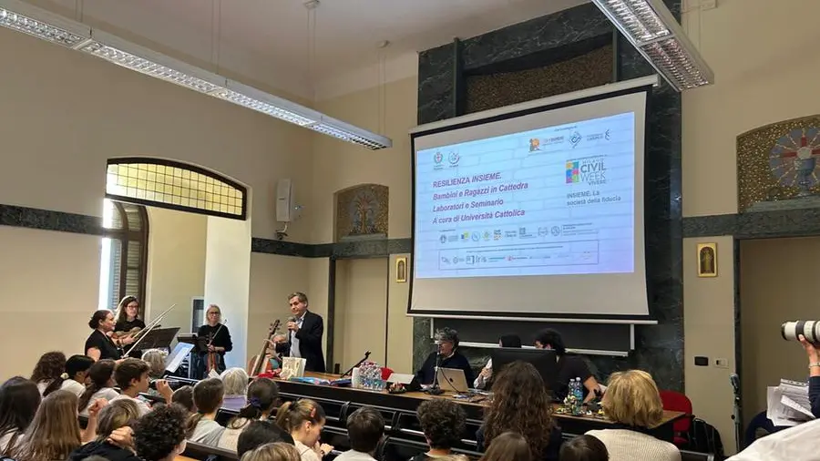 Bambini in cattedra per insegnarci la resilienza