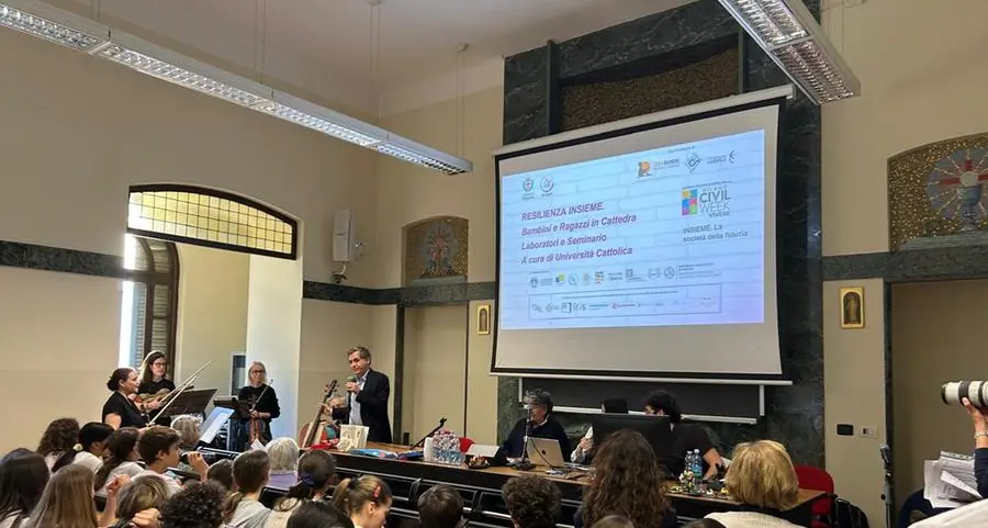 Bambini in cattedra per insegnarci la resilienza