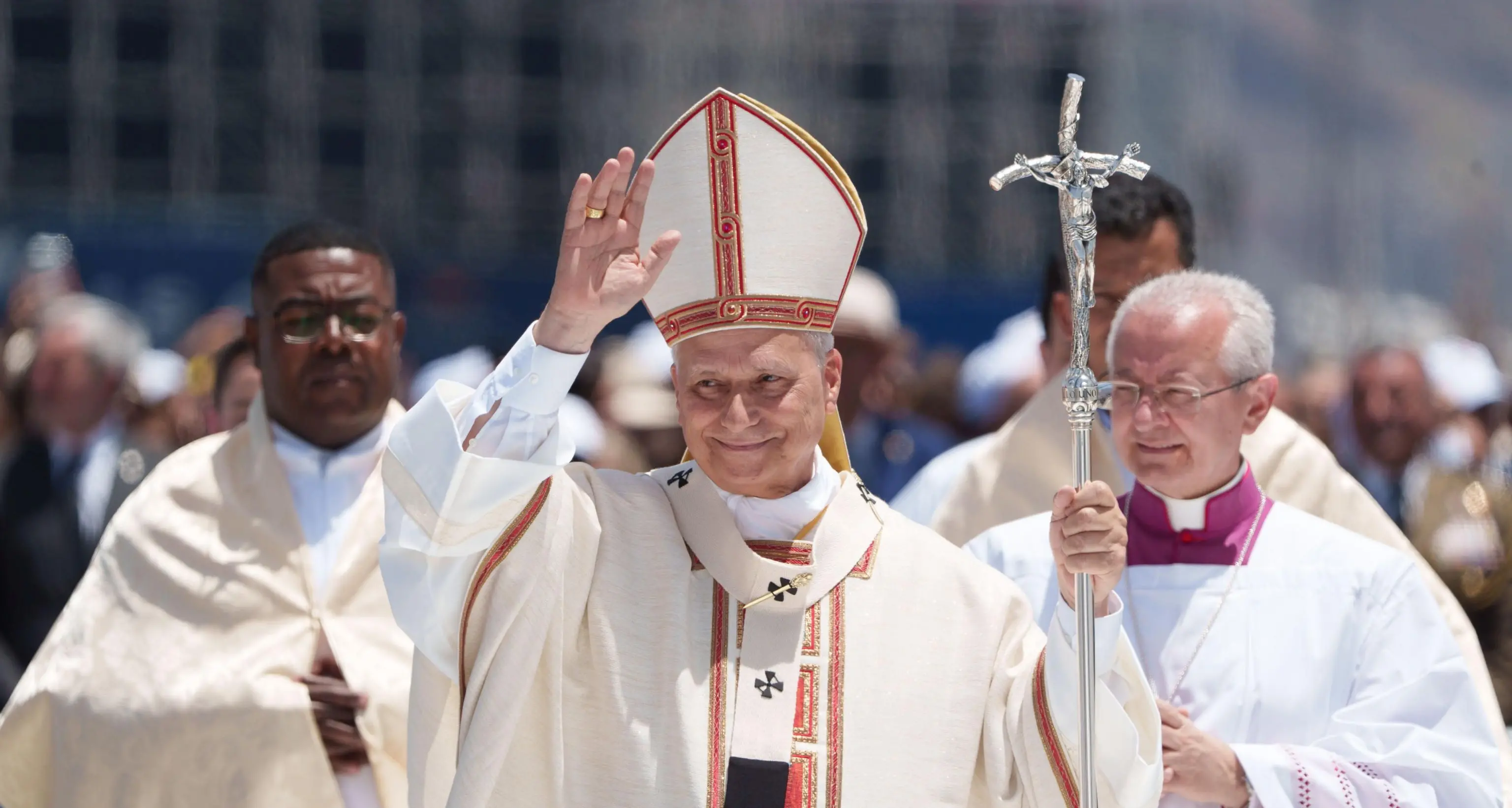 ore 15 - Diretta streaming, il Papa celebra la Messa a Parigi