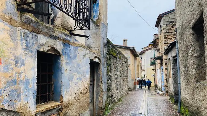 Spopolamento, l’Italia dei piccoli borghi prova a rinascere