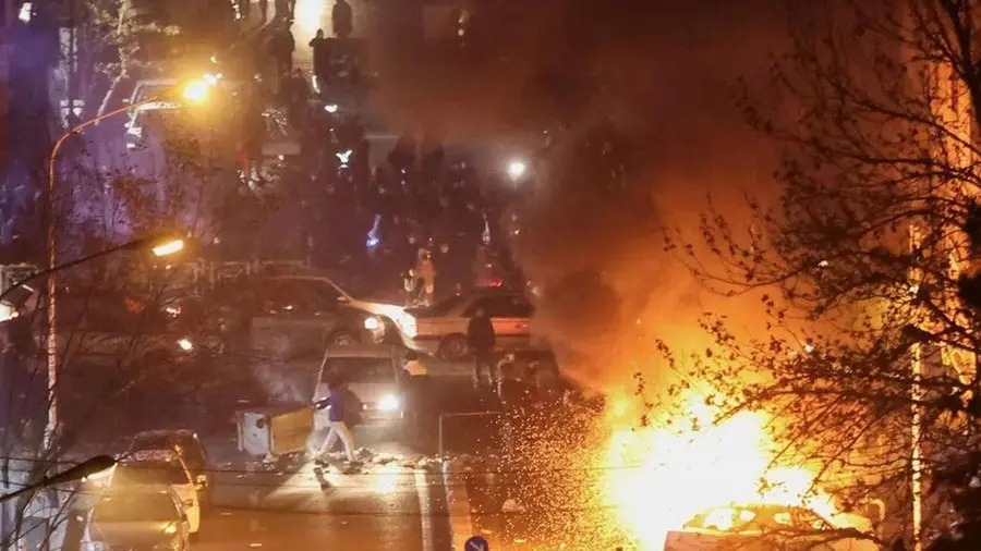 La repressione, le vittime, l’aiuto promesso da Trump. Cosa sta succedendo in Iran