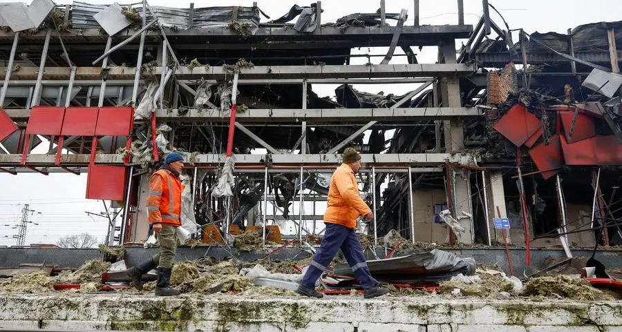 Ucraina, nuove ondate di missili e droni su strutture energetiche e ferrovie