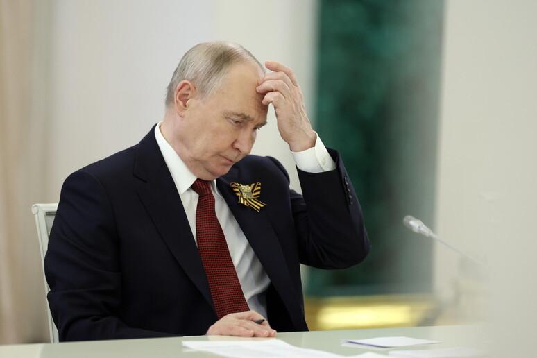 The war that devours itself. How the conflict in Ukraine is crumbling (thanks to sanctions) the Russian economy The war that devours itself. How the conflict in Ukraine is crumbling (thanks to sanctions) the Russian economy